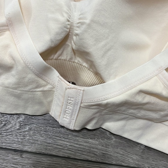 Hofish nursing bra size XL - Picture 3 of 6